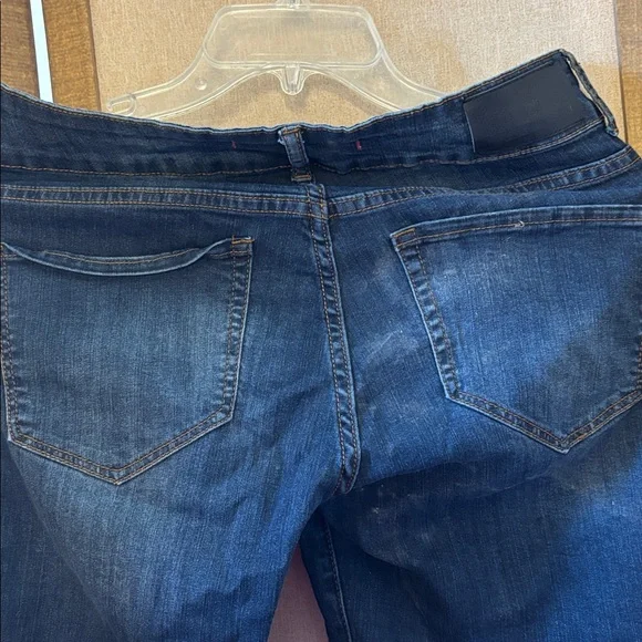 !it jeans Dark Blue Women's Jean Shorts 6 - Picture 4 of 9